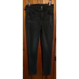American Eagle women’s black super high rise jegging size 6